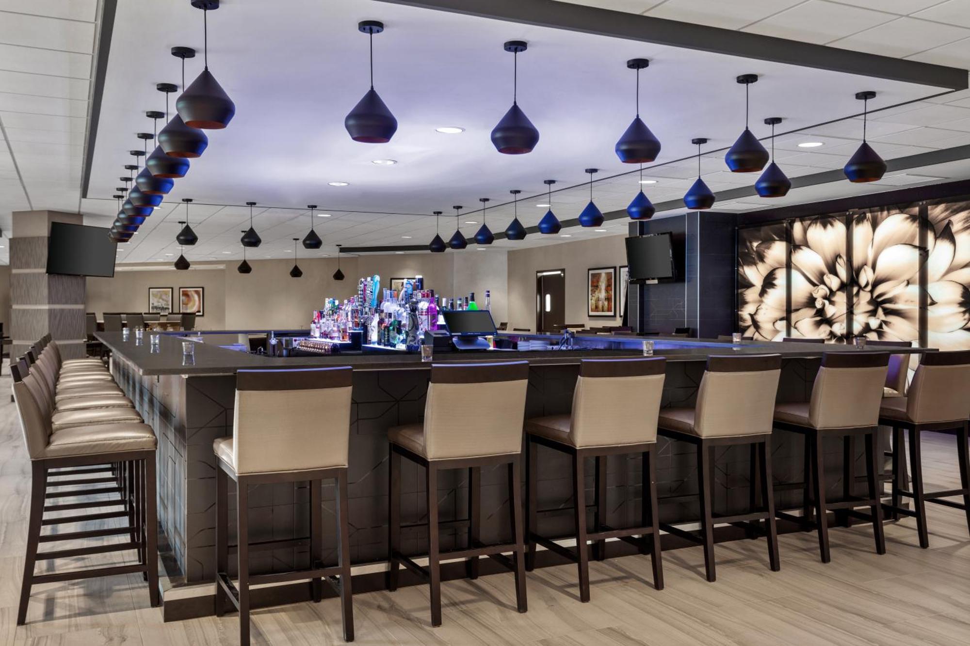 Delta By Marriott Hotel 4*