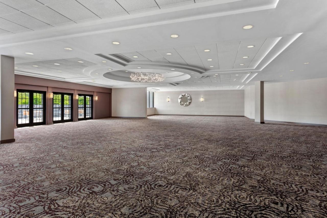 Hotel Delta By Marriott Somerset